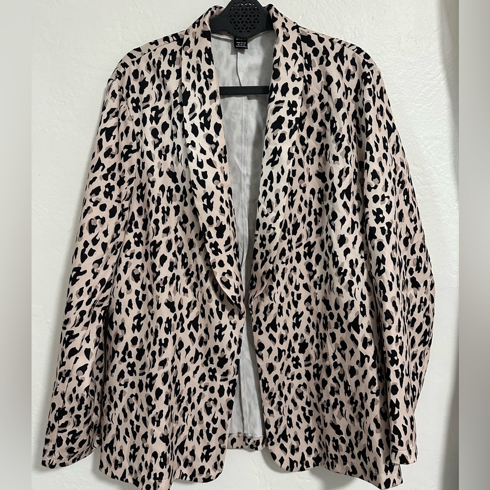 SHEIN Leopard Print Open Front Blazer Women’s XL Animal Print